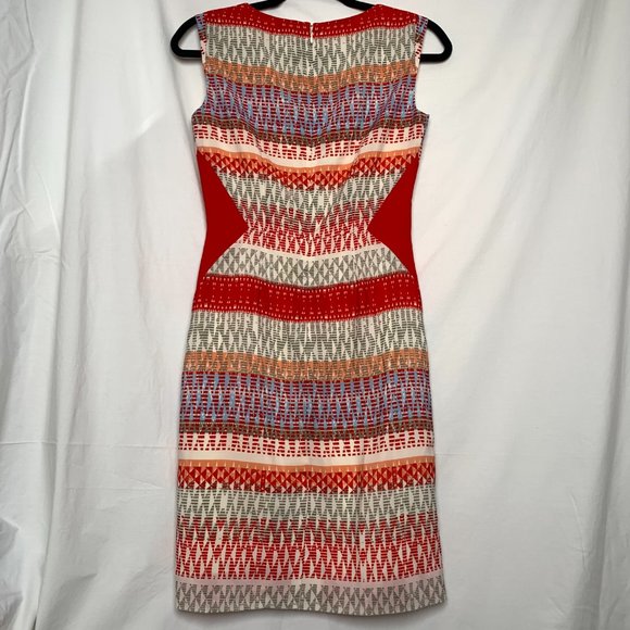 Patterned Dress - Picture 4 of 4